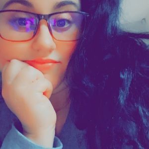 Meet your Posher, Stephanie